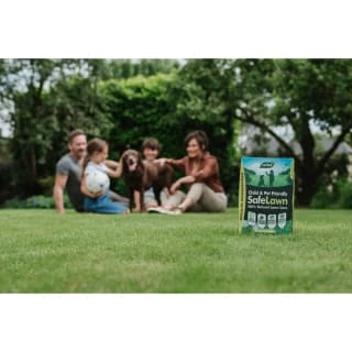 B&M Westland Safe Lawn Spreader Box 80m2 - Image 4